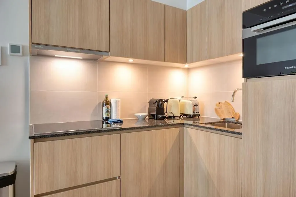 Seaside Escape Perfect For 5 In Ostend Belgium